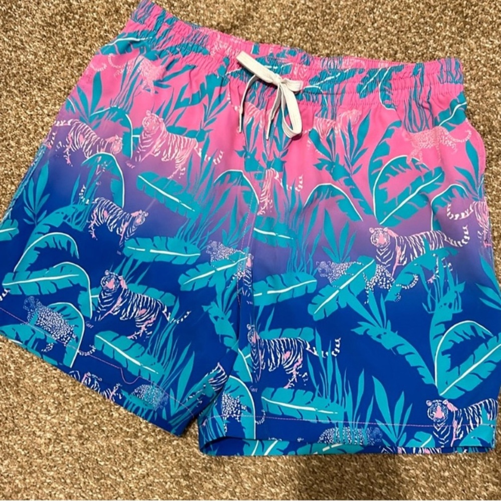 Chubbies swim trunks